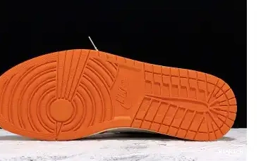 JORDAN REVERSE RETRO 1 - SHATTERED BACKBOARD 0704